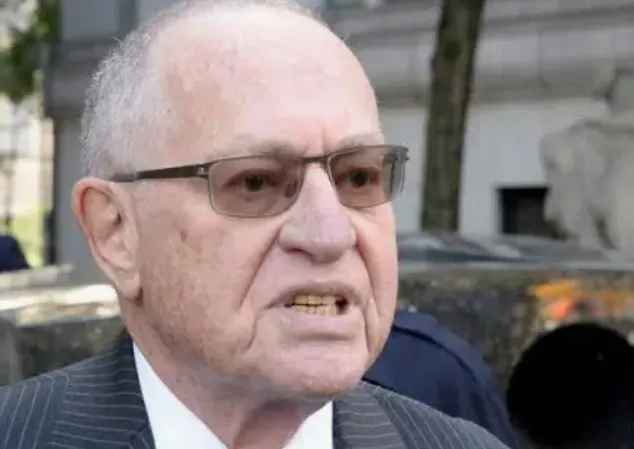 著名的刑事律師和憲法學者 ❙艾倫•德肖維茨❙ (Alan Dershowitz) 