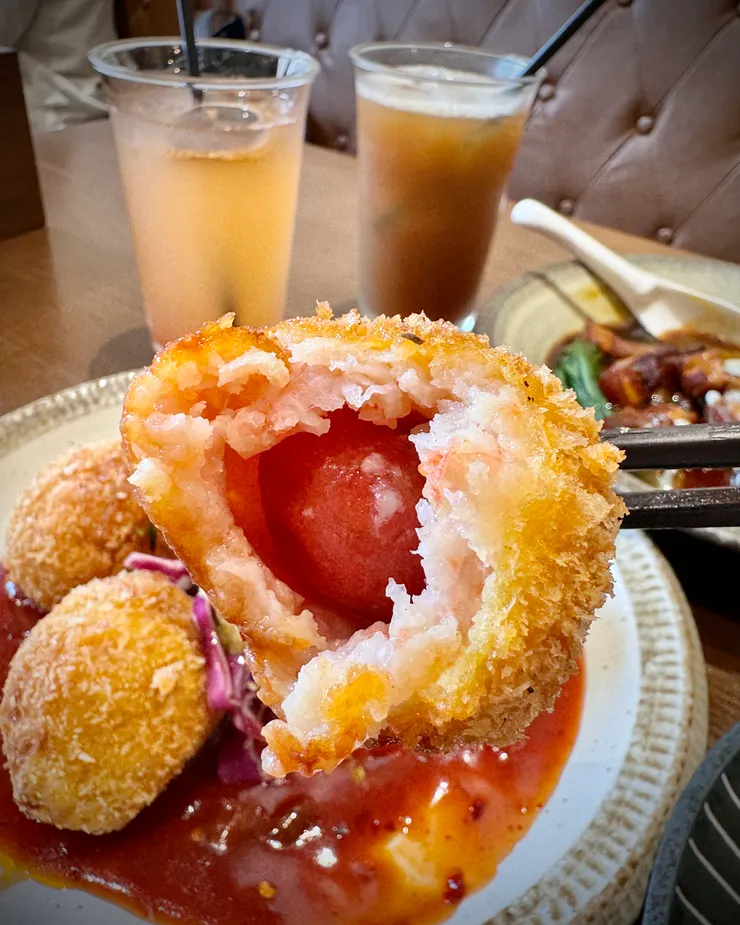 裡層還有新鮮番茄🍅