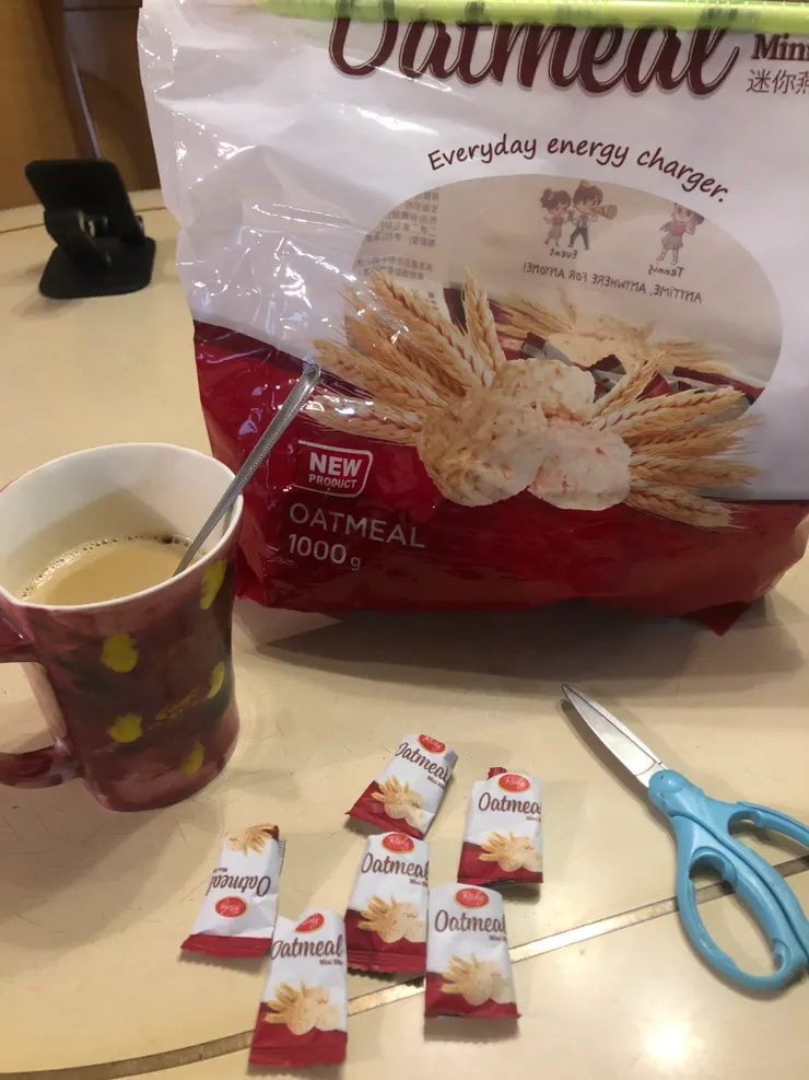 擺上週邊，就可以看到這顆有多大