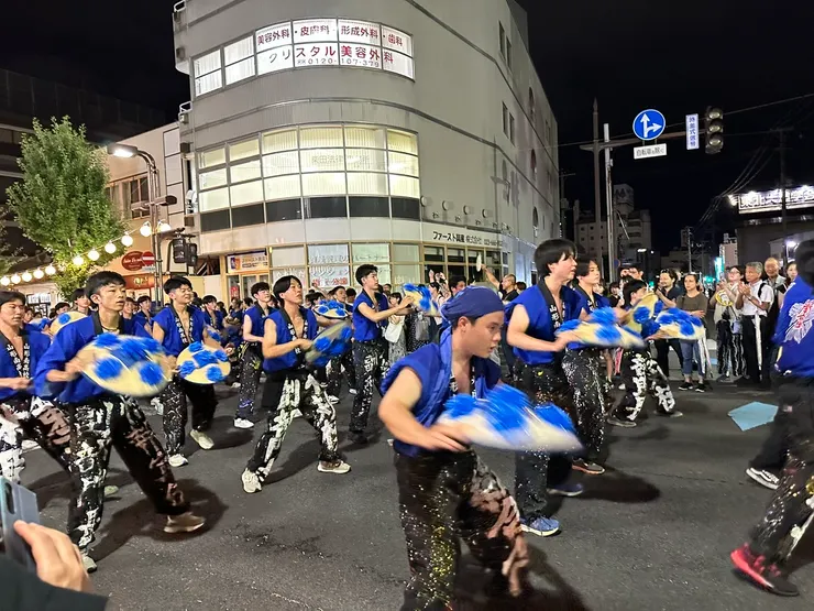 男子高校跳的舞就是這麼青春有活力