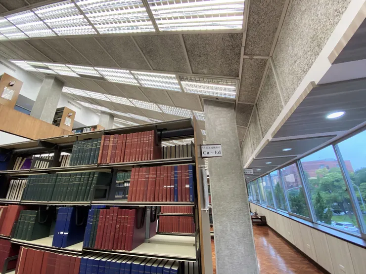 一樓圖書區