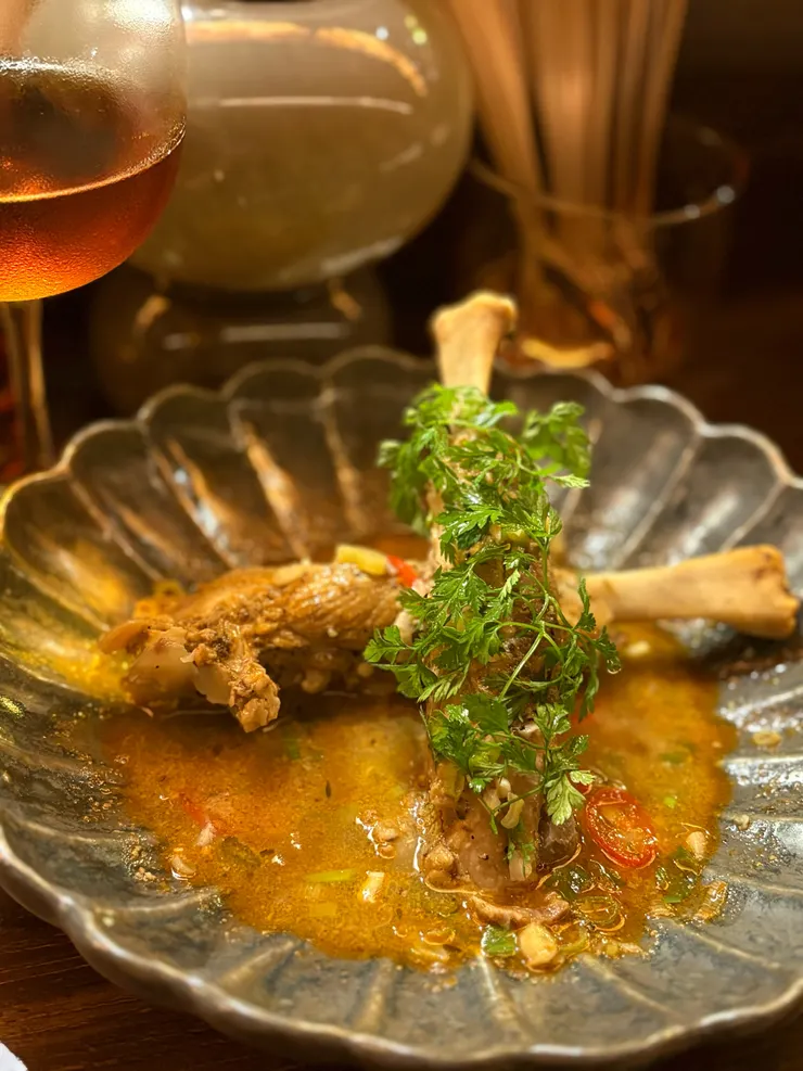 帶骨豬腱子肉