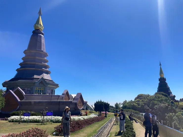 茵他儂國家公園雙塔