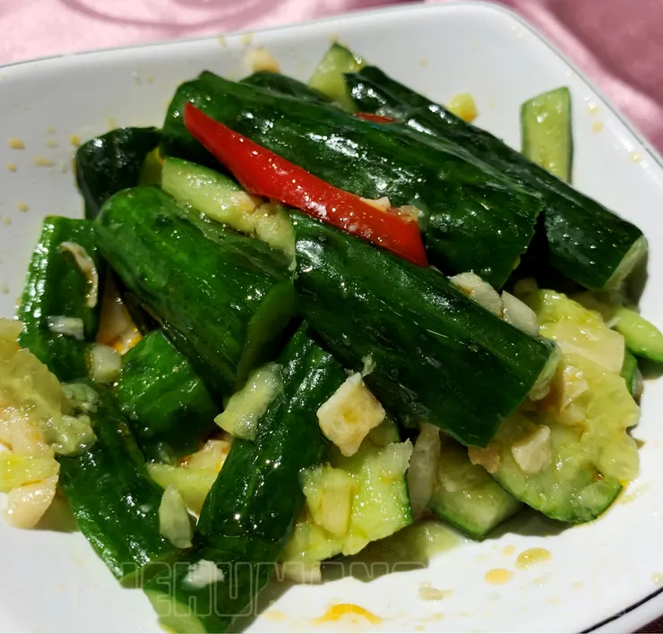 吉星港式飲茶 小菜：涼拌小黃瓜