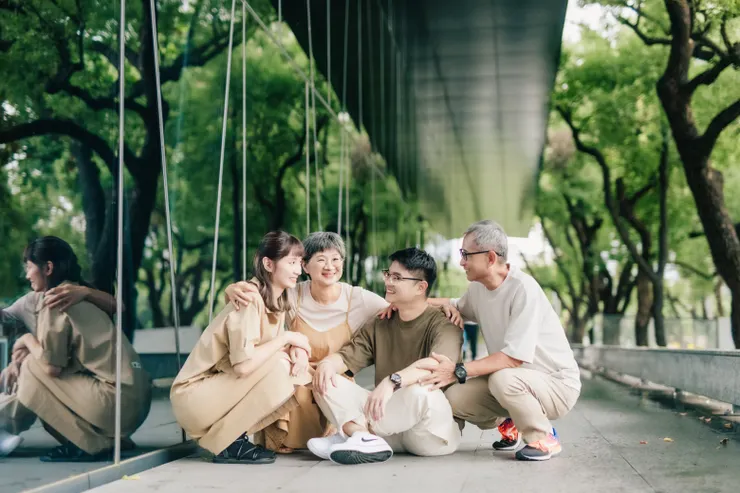 從無力陪伴,到真正能一起生活,這是屬於他們全家的新起點。