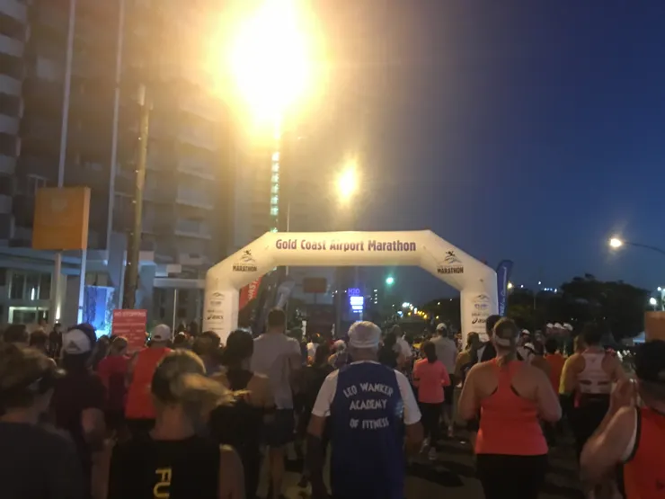 早上四點的黃金海岸