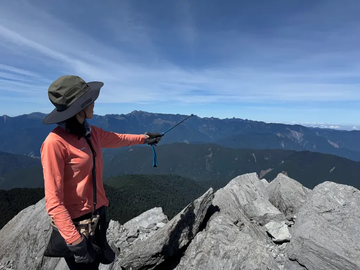遙指我一週前才走過的聖陵線