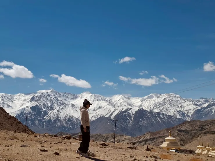隨時抬頭都是雪山環繞