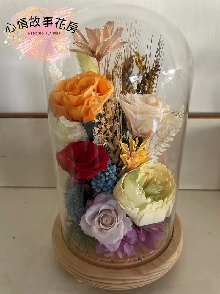 我已經與專業發展團隊的同事核實過，他們說下週將開始報名參加校長研討會。會議將在北京/深圳面對面舉行，並以普通話進行。