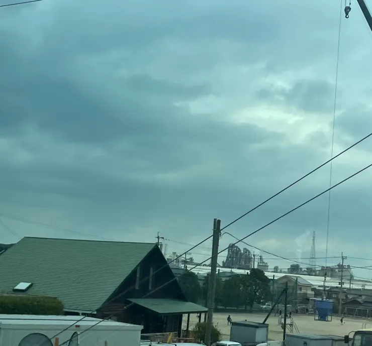 拍攝:Ken(於日豐本線北段所拍攝的一側窗景)