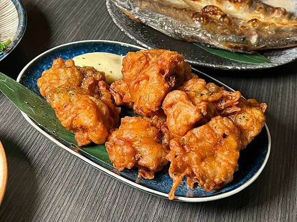 (板橋居酒屋)日鶴串燒居酒屋~2023新北耶誕城美食推薦!粒