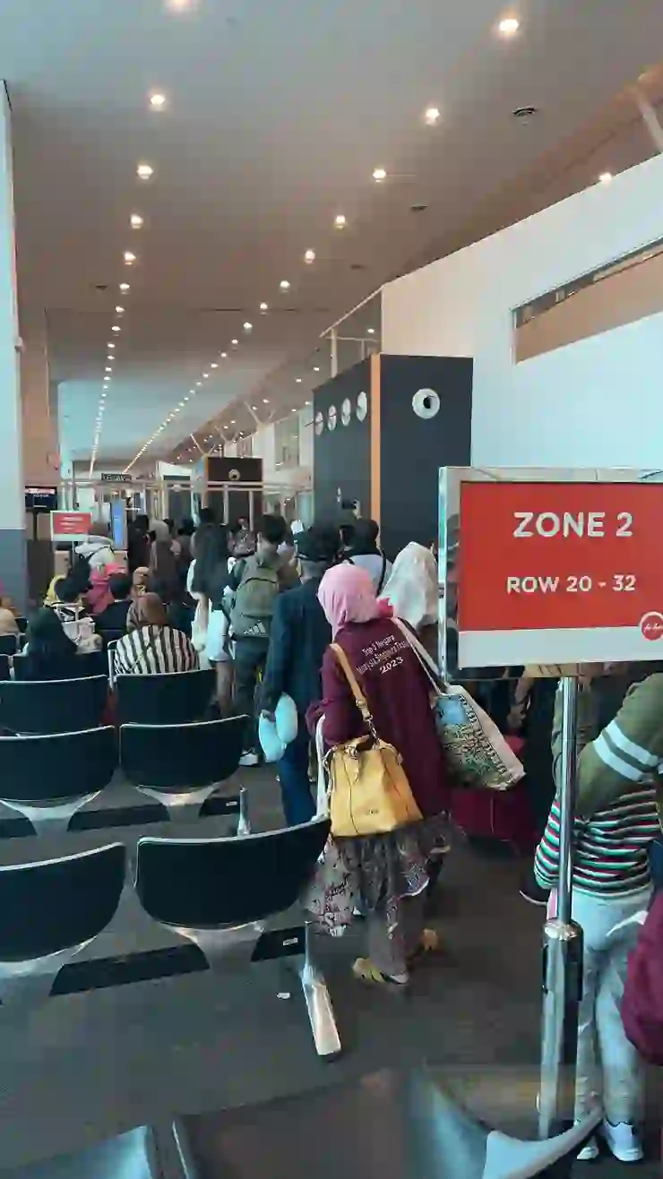 [印尼]吉隆坡機場(KLIA2)轉機過夜-膠囊旅館