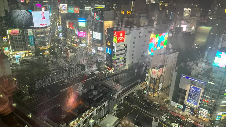 14樓已經比很多建築都高了。