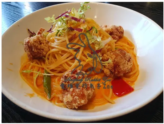 嗆奶鹹酥雞義大利麵