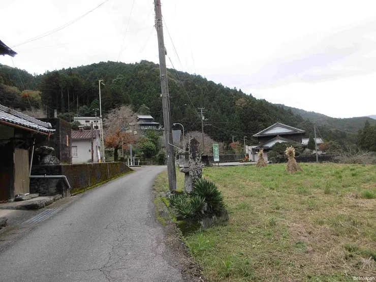 早上7點多，步上「玉ヶ峠」路線