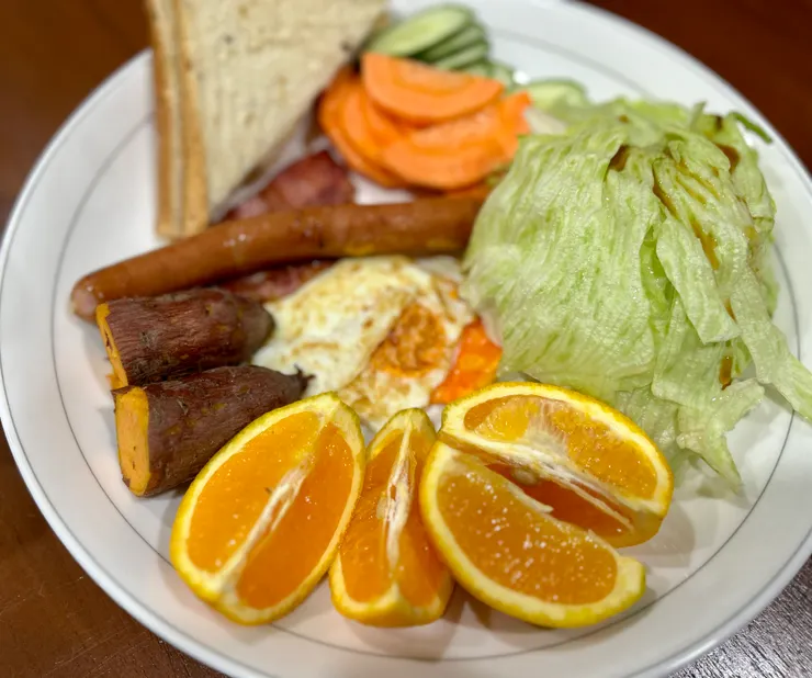 〈甜橙很好吃！〉