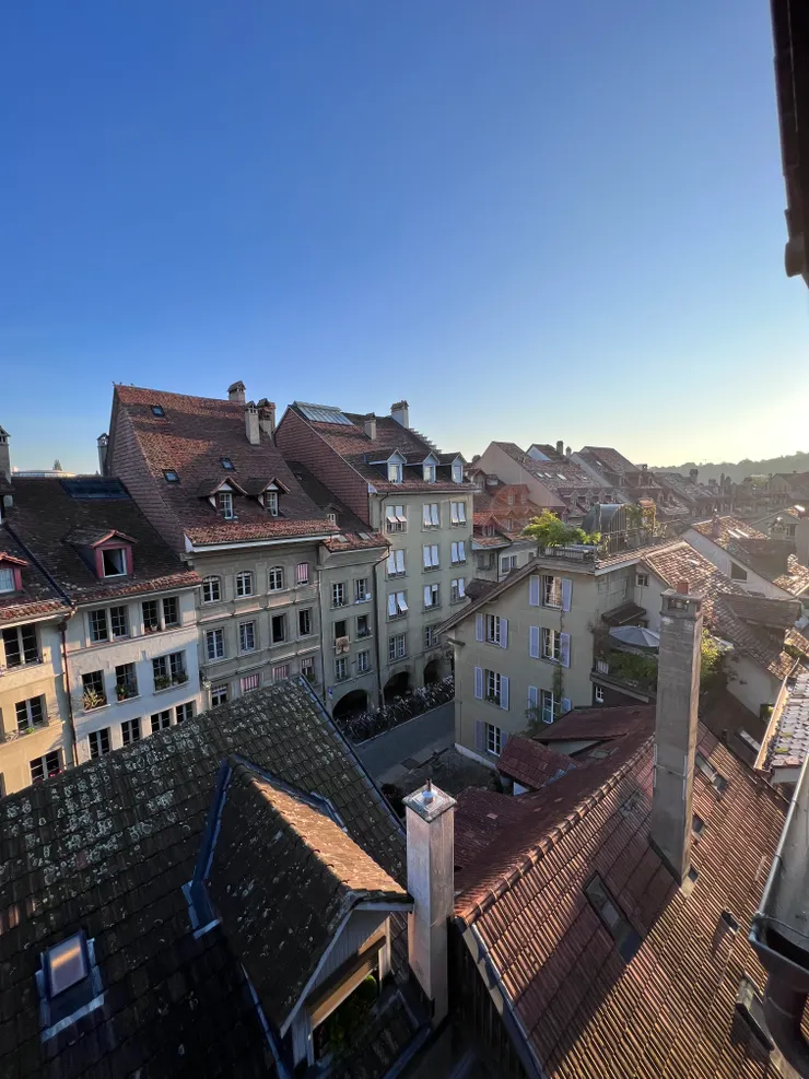 三不五時就來露台透透氣，好滿足