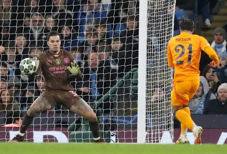 巴嫌戴亞斯補射破網助皇家馬德里追和2:2