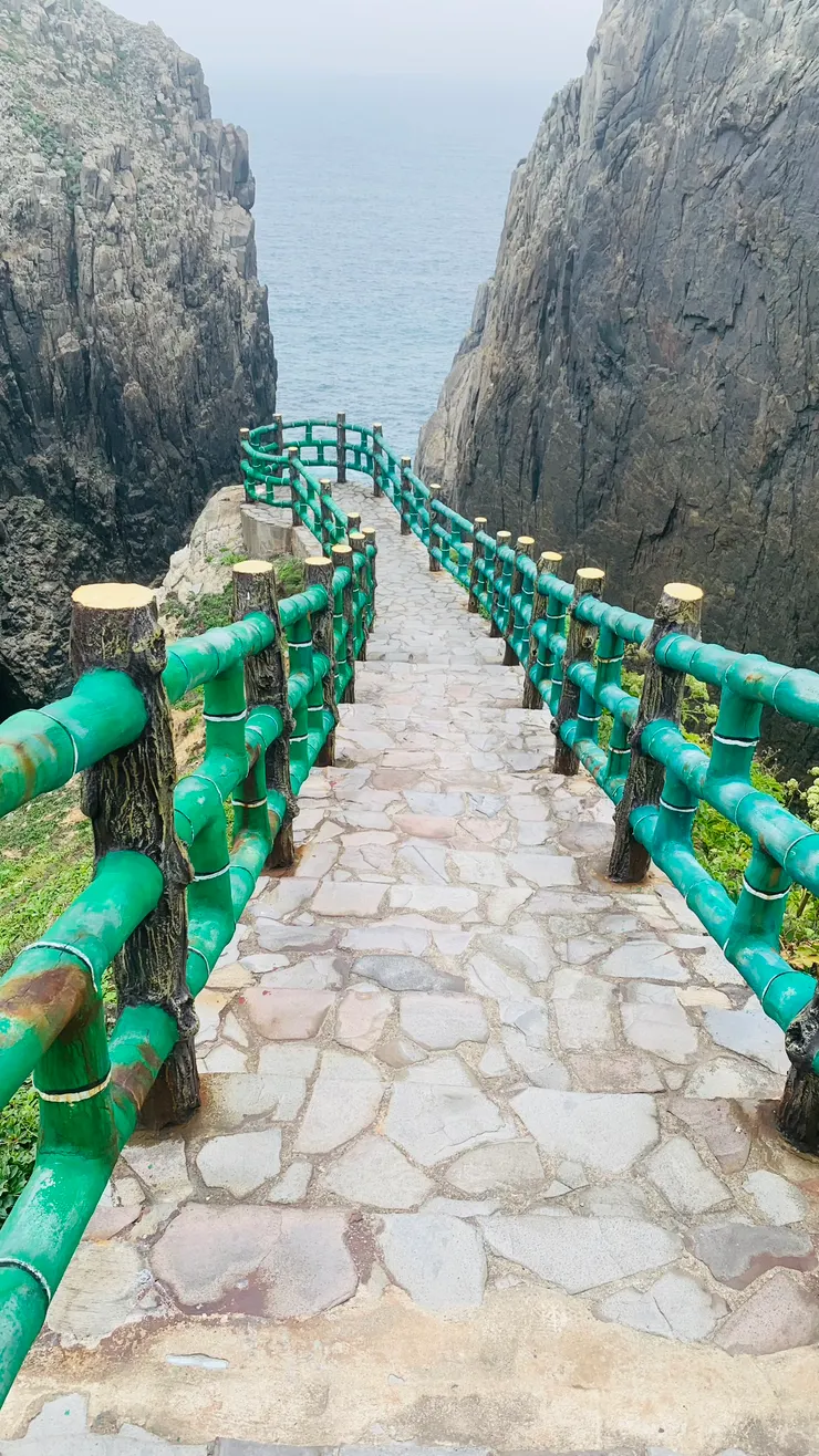 前面沒路也別懷疑自己走錯路。