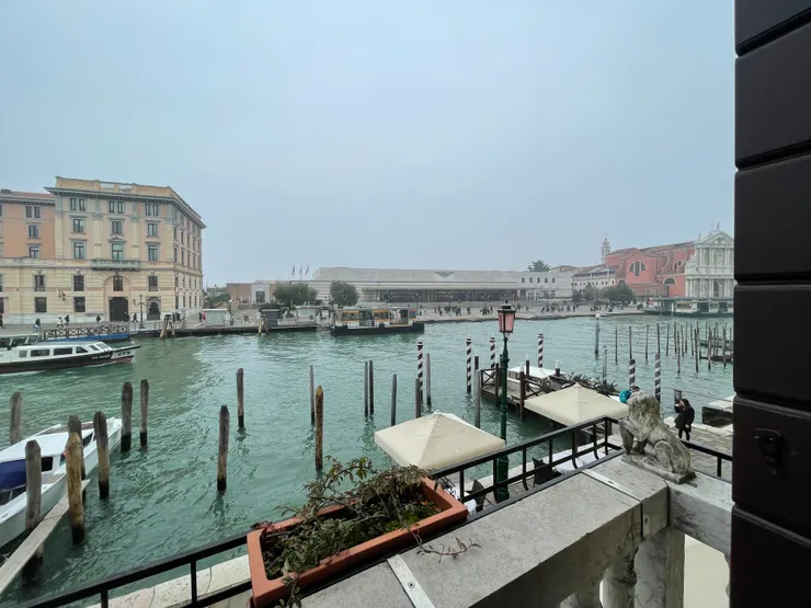 就是為了有露台!!!