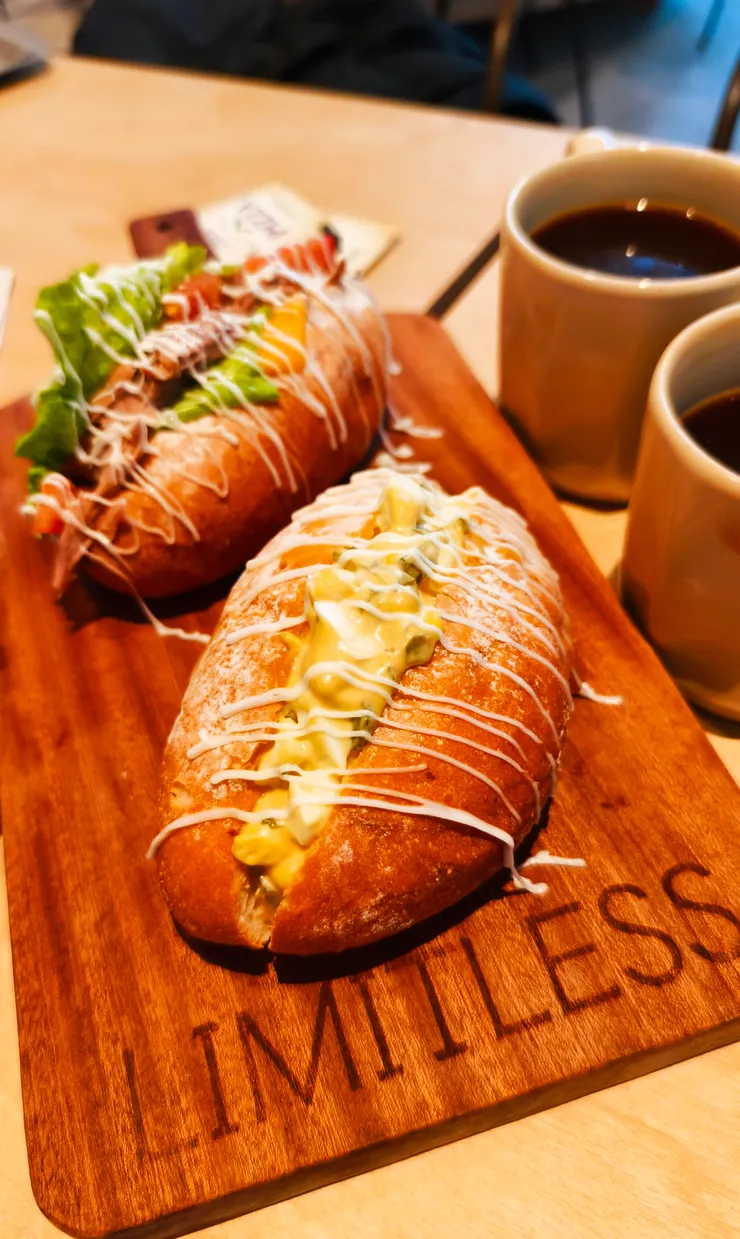 雞蛋法棍小法棍＋雞肉小法棍