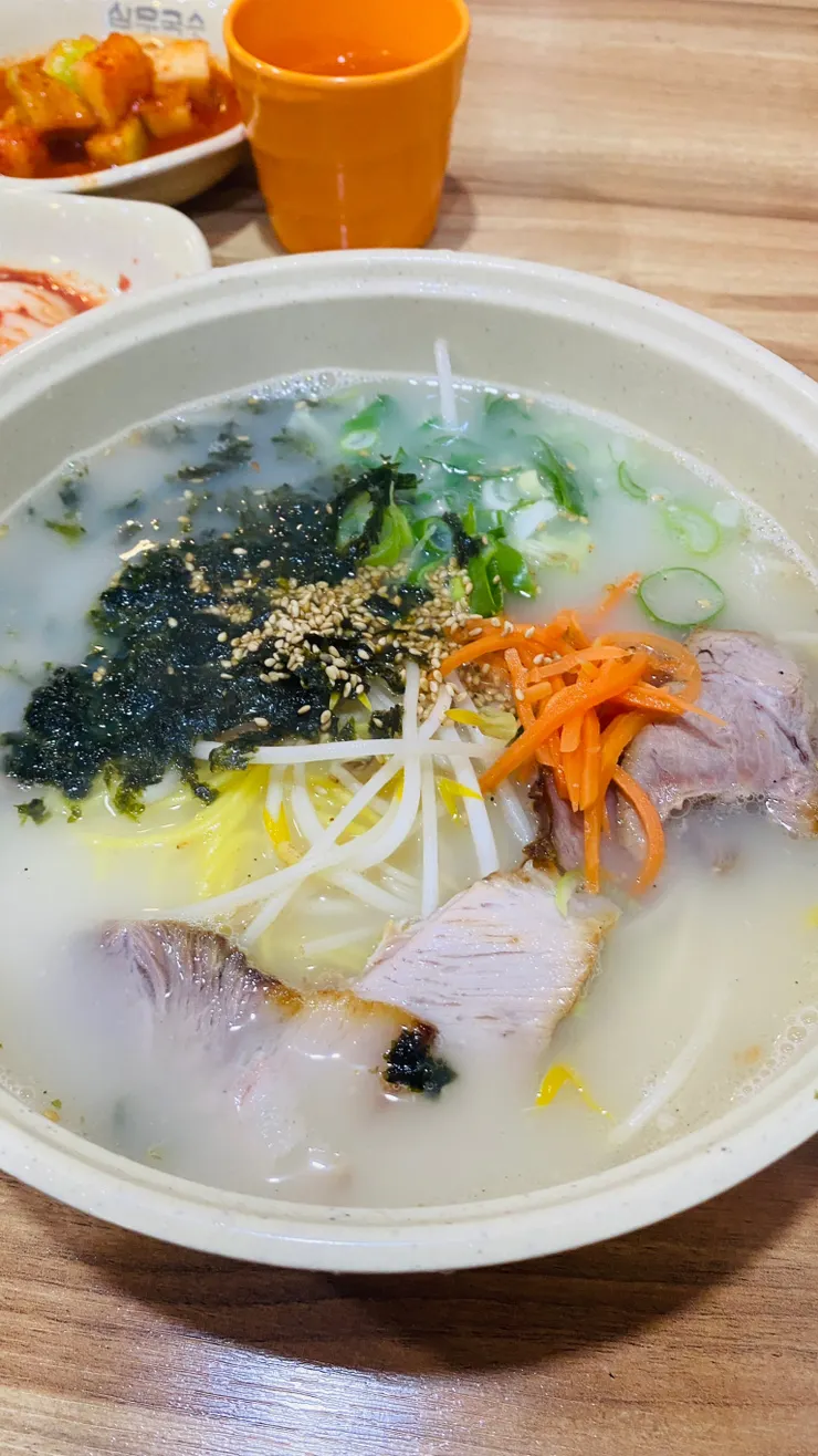 濟州島豬肉湯麵 (三無麵館 2號店)