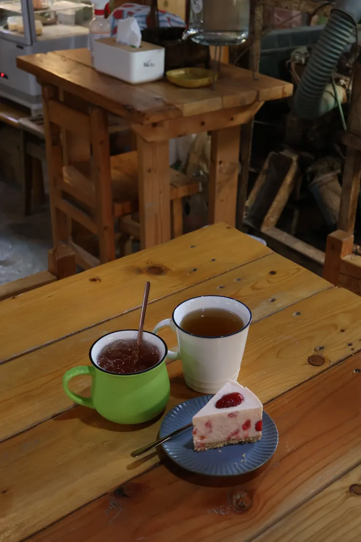 刺波冰飲、橘香茶、刺波乳酪蛋糕