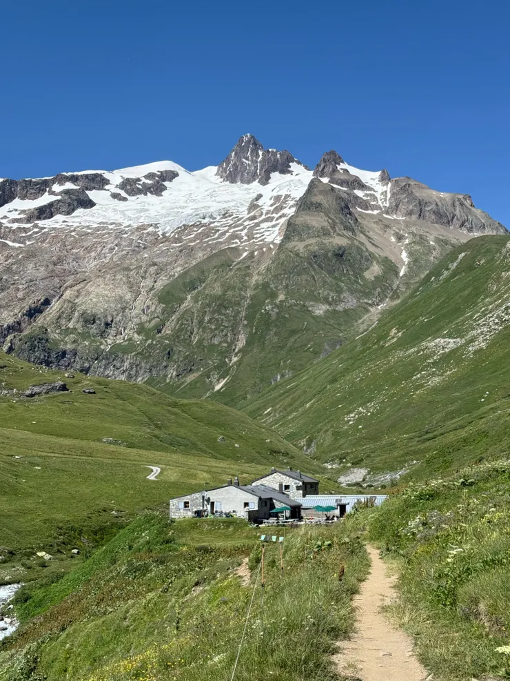 Mottets 山屋，看冰河變成一個日常