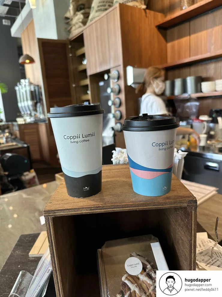 南港 Coppii Lumii living coffee 