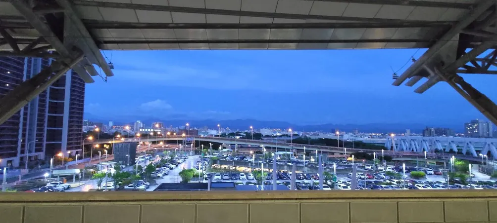 歸家之燕的沙龍