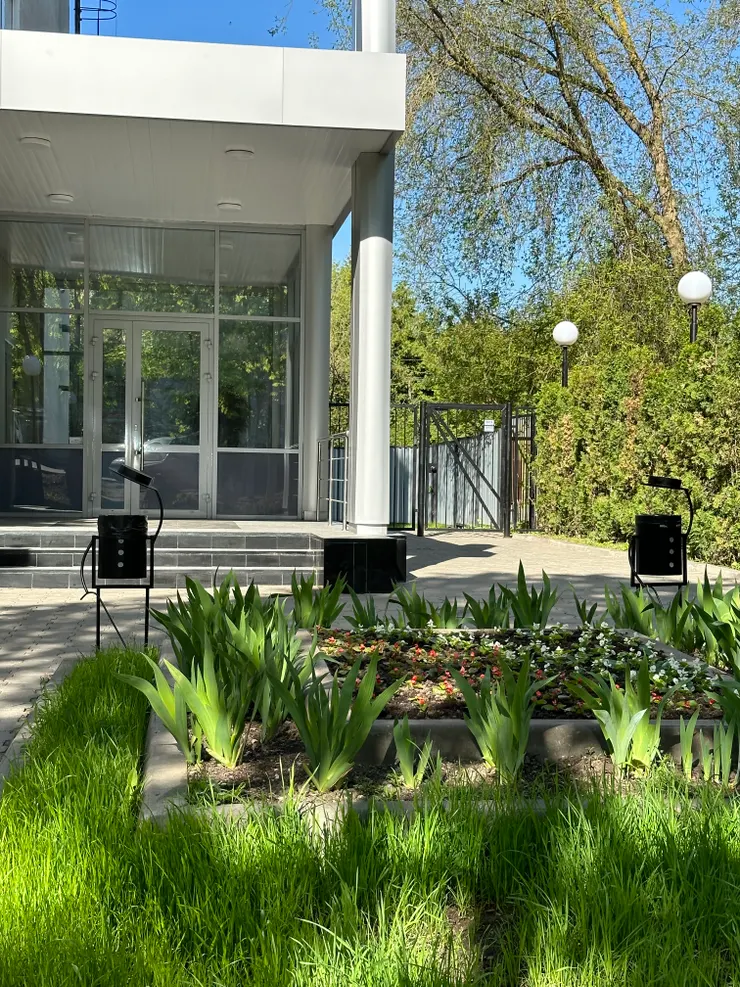 市區裡可愛的垃圾桶