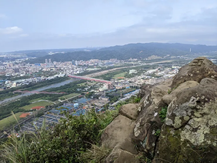 鳶山