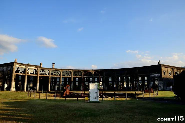 12股道的規模恰與臺鐵的彰化扇形車庫規模相仿，十分壯觀