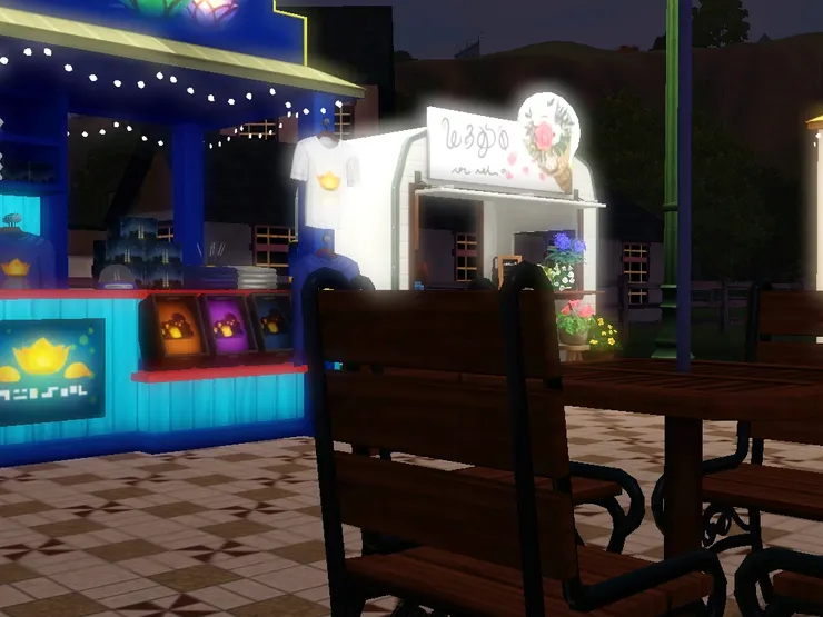 這邊的攤檔不是賣食物,而是紀念品或手作品。