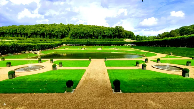 【水源綠地全貌】