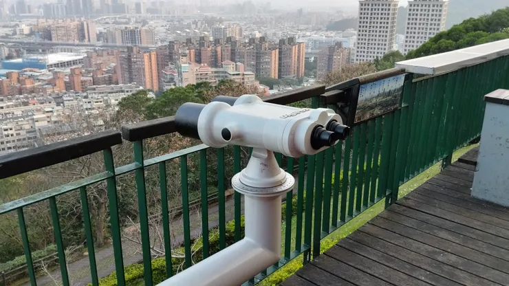 免費望遠鏡1號