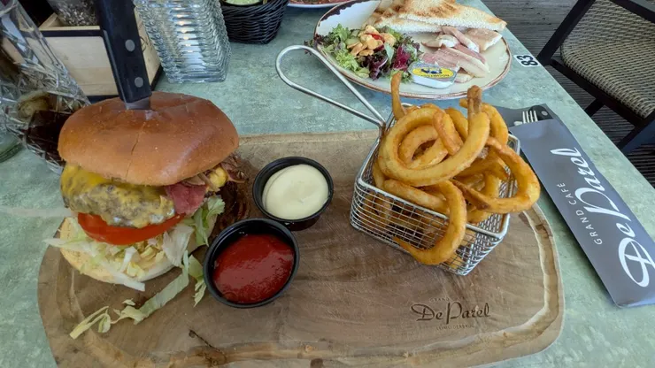 漢堡套餐, 超大一份的