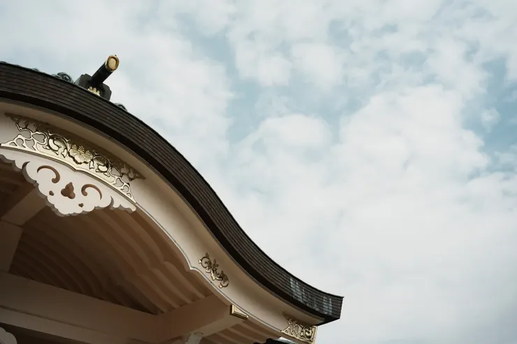 微微的藍天，這天天氣很不錯，沒大太陽，也不算冷