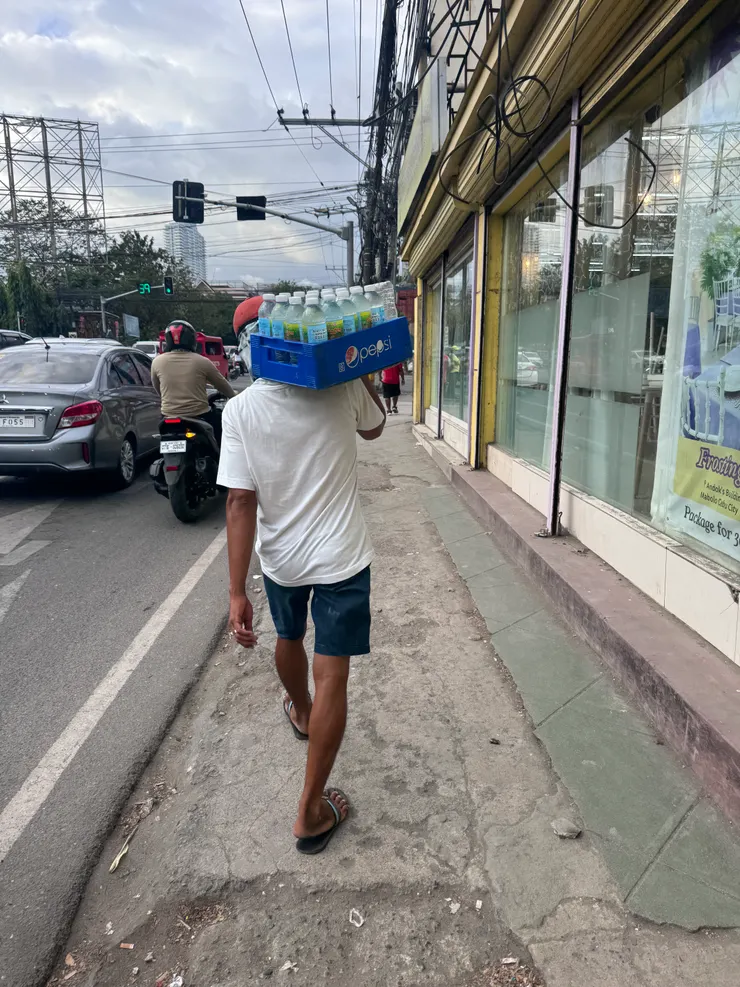 Cebu路上一角(來源：女吃漢)