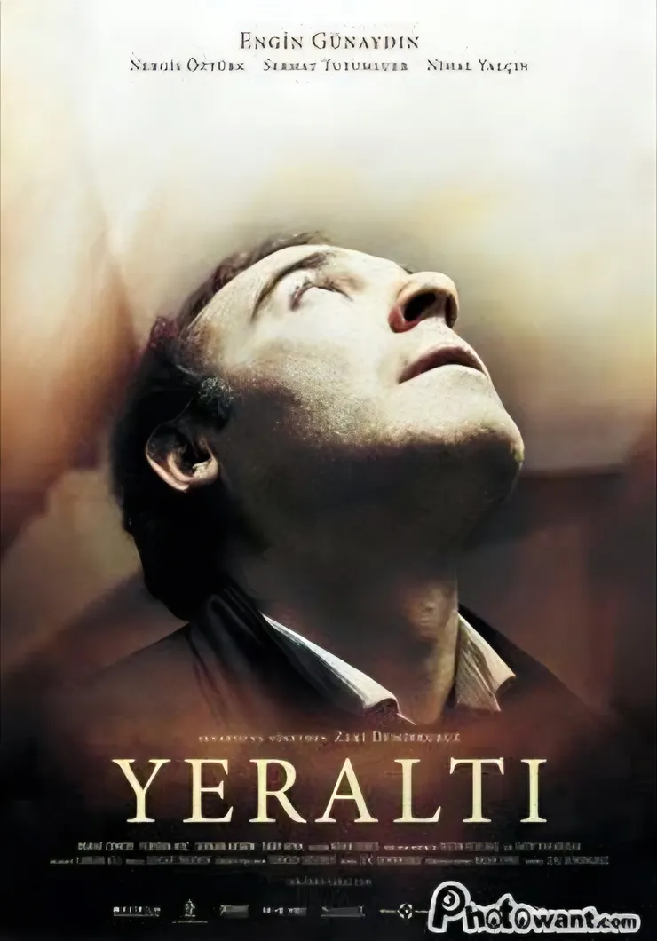 《地下室手記》(Inside / Yeraltı , 2012