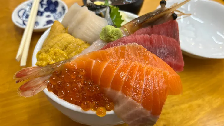 我雖然不是吃わがまま丼,但我這碗たきなみ(滝波)丼感覺也頗強。