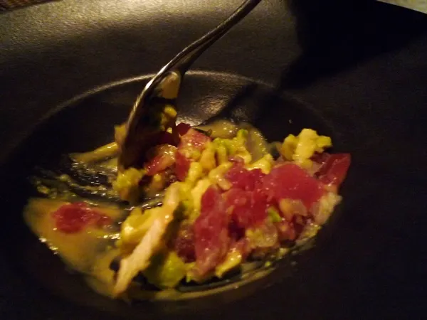 東京忍者餐廳-酪梨鮪魚