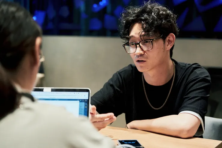 專訪加拿大音樂家Tony Ann。（攝影／鄭達敬）