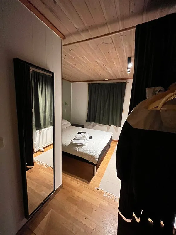 湖畔小屋大致的樣貌