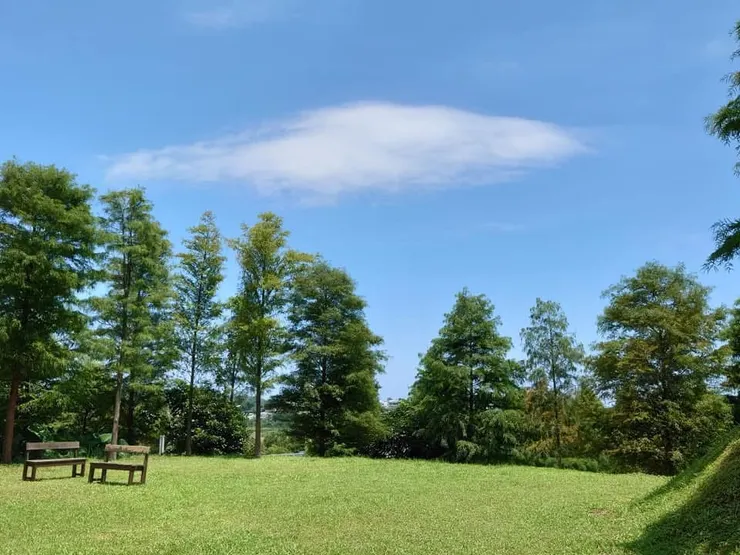 因為這片土地遼闊無屏障，才讓露營業者覺得難能可貴～