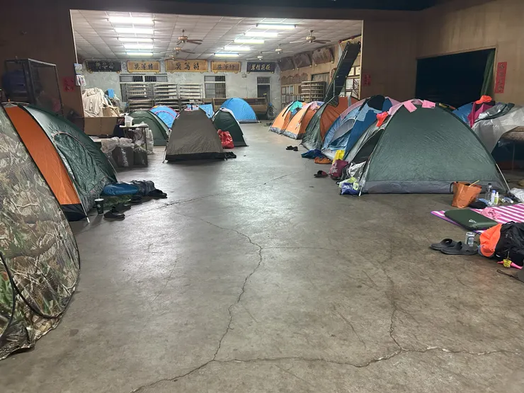 第一晚，茶場住宿。