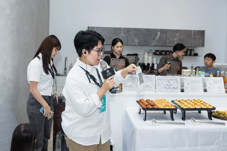 桃園藝廊推薦-丹円藝術最大優勢空間高雅精緻,且提供客製化包場服務