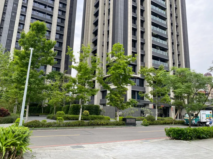 萬盛溪流往南方莊園社區