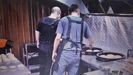 [台北美食]南港區老眷村煎餅，簡單美食傳遞古早味、煎餅就是讓