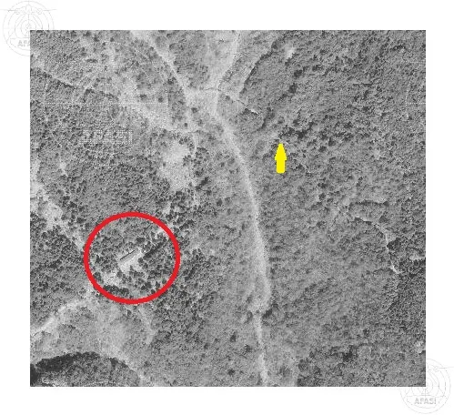 黃色箭頭是步道終點的大概位置，紅色圈起來的是疑似車站 圖為農林航空測量所於1976年3月9日拍攝航照的網路快照（卷號：65p002，片號：030）